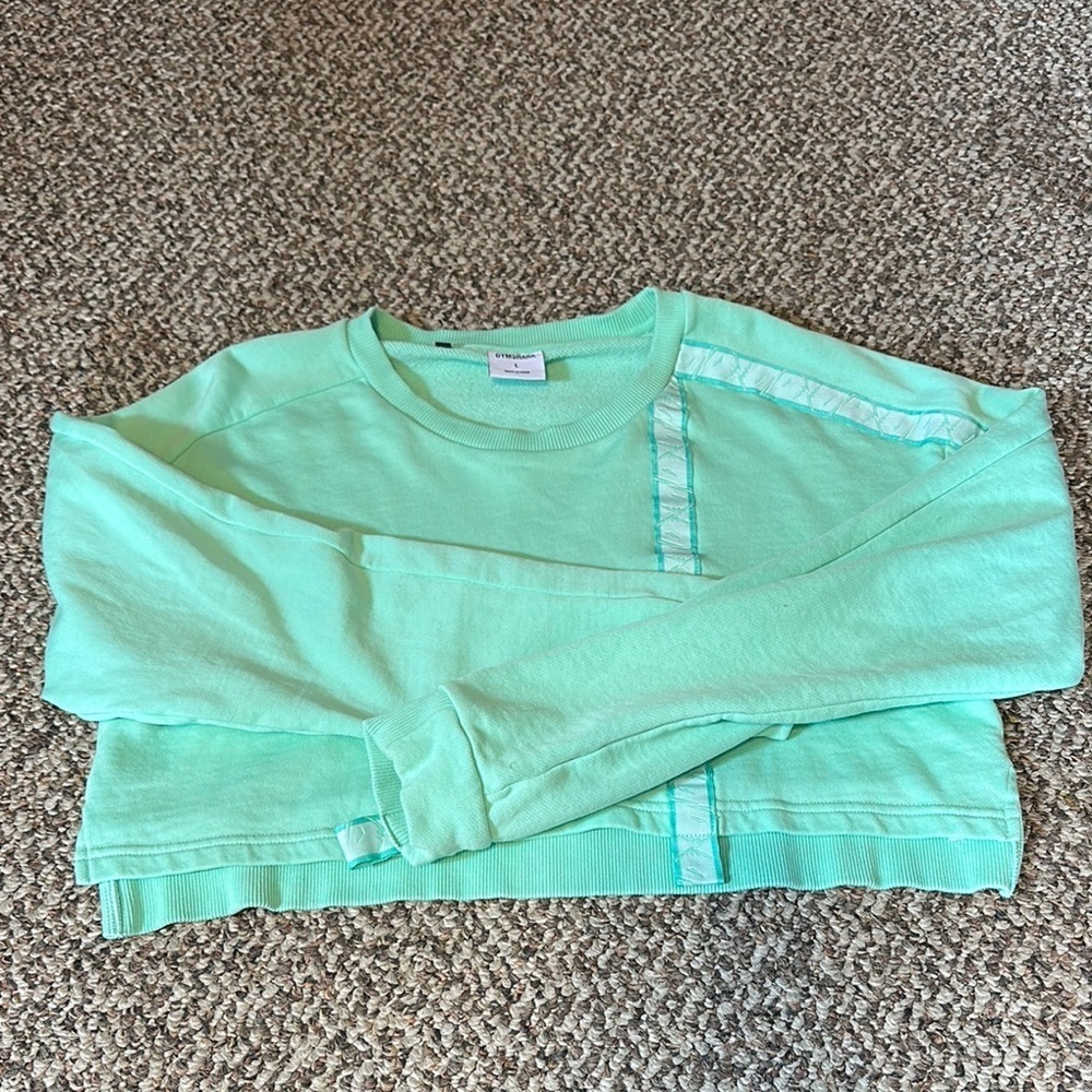 Gymshark Cropped Sweatshirt - Picture 3 of 4